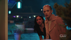 RD-Caps-2x07-Tales-from-the-Darkside-157-Betty-Veronica