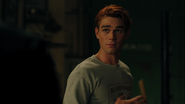 RD-Caps-4x06-Hereditary-60-Archie