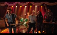 RD-Promo-4x17-Wicked-Little-Town-65-Archie-Jughead-Betty-Veronica-Kevin