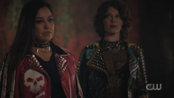 RD-Caps-6x21-The-Stand-39-Janet-Twyla