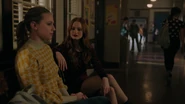 RD-Caps-4x16-The-Locked-Room-119-Betty-Cheryl.png (1.5 MB)