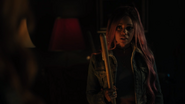 RD-Caps-4x04-Halloween-29-Toni