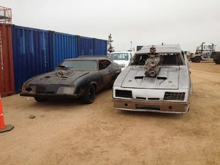 Razor Cola & V8 Interceptor