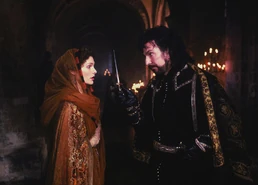 Mary Elizabeth Mastrantonio and Alan Rickman in Robin Hood: Prince of Thieves (1991)