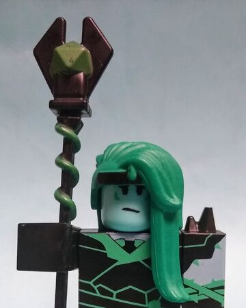 Vinera The Sorceress Toy Roblox Heroes Of Robloxia Wiki Fandom - roblox heroes of robloxia playset