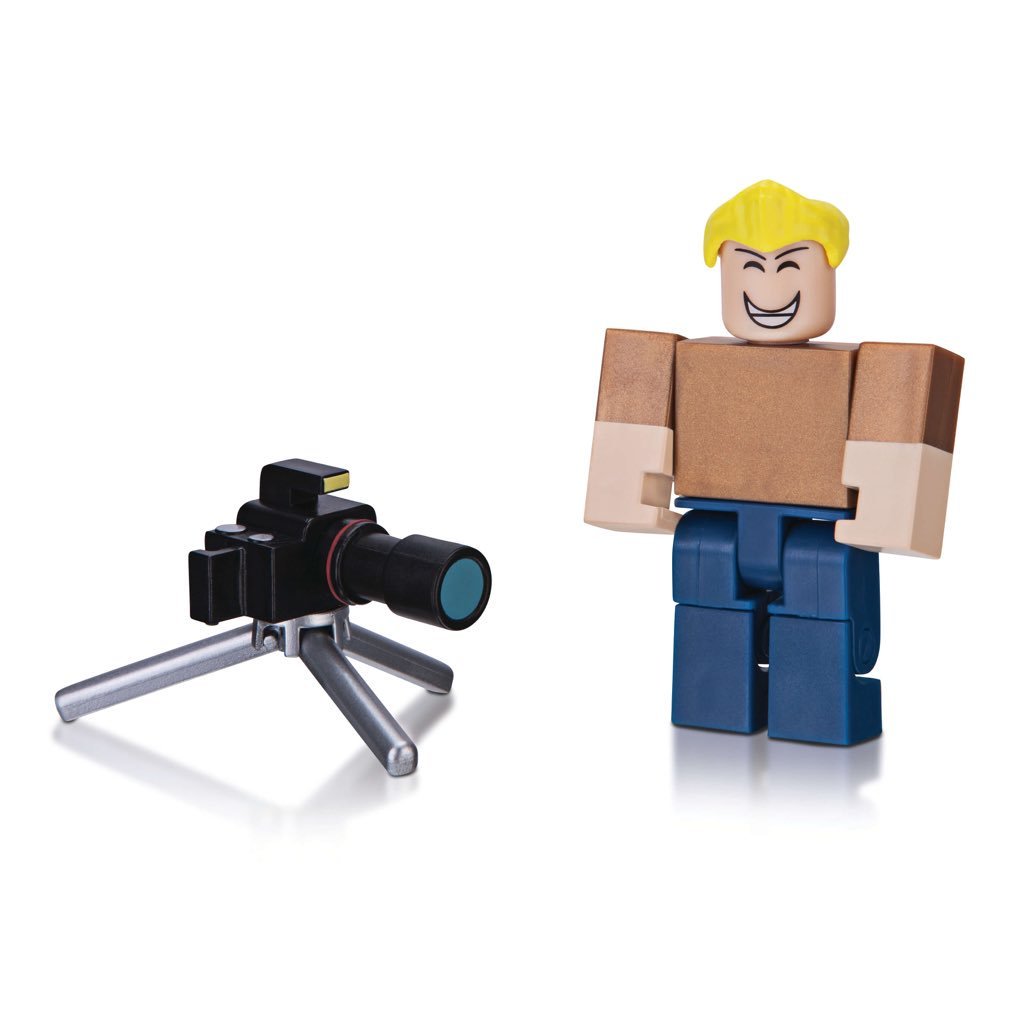 Paparazzi Toy Roblox Heroes Of Robloxia Wiki Fandom - roblox heroes of robloxia playset