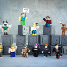 Roblox Toys Mystery Figures Roblox Wikia Fandom - top roblox runway model 1 new series 3 mystery action figuresvirtual toy codes