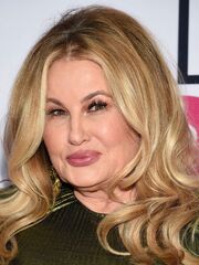 Jennifer Coolidge profile