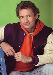 245964-cam clarke enlarged super