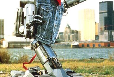 19 Facts About Johnny 5 (Short Circuit) 