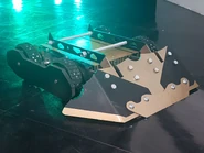 Vanquish.jpg (158 KB) Vanquish in the entry gates