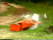 An interim version of MaxiMill demolishes breeze blocks during Dutch Series 1 rehearsals