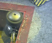 Stinger turns into the Pit