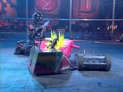 Refbot's extinguisher goes off whilst freeing Killertron