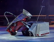 Mace 2 lifts Big Brother