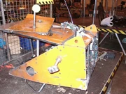 Mechaniac in the pits after its fight with Supernova