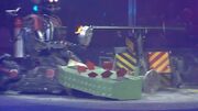 Refbot pushes 3 Stegs 2 Heaven and Tetanus apart