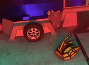 Dantomkia secures the KO on King B Remix