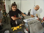 Mat irvine onslaught.png (773 KB) Mat Irvine with the Series 2 Onslaught (Robot Wars Revealed, Episode 7)