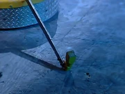 frenZy gets its hammer stuck in the arena floor