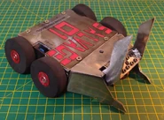 The lifting forks of Salvage One