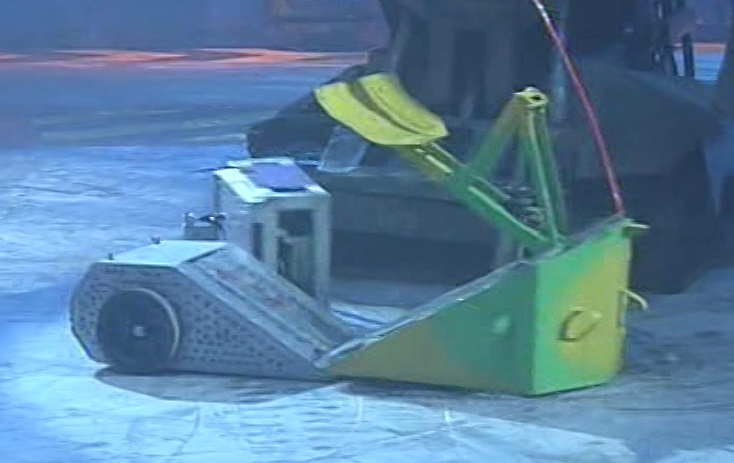 Cygnus X3 | Robot Wars Wiki | Fandom