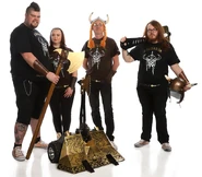 Ragnarok - Team.png (684 KB) Ragnarök with its team at BattleBots in 2019