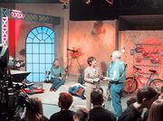 Team Robot Dojo appear on Discover Engineering 2002