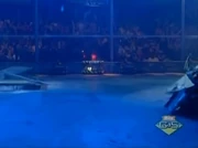 Refbot watches as the immobile Probophobia uses its lifter to move away from the Pit