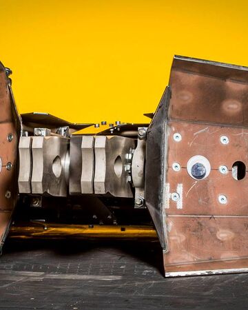 Crank E Robot Wars Wiki Fandom Crank E Robot Wars Wiki Fandom