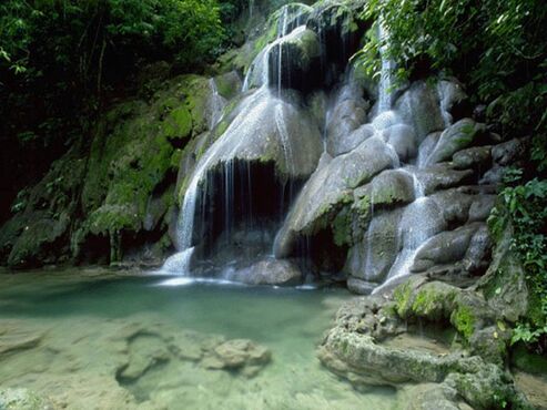 Learder's den waterfall