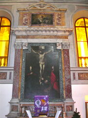 Sacristy altar by Bernini (note clutter)