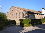 2011 Domitilla basilica.jpg