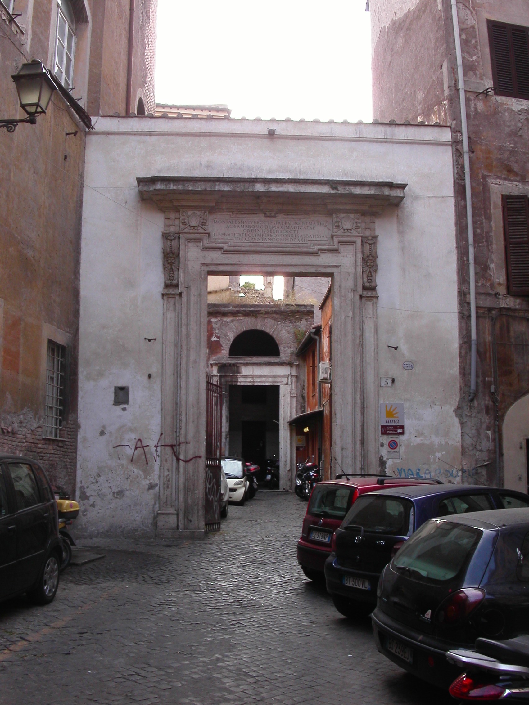 Chiesa di San Giovanni in Borgo - Wikipedia