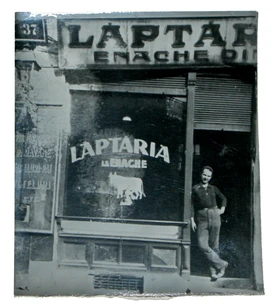 Gheorghe Dinu at Lăptăria lui Enache Dinu