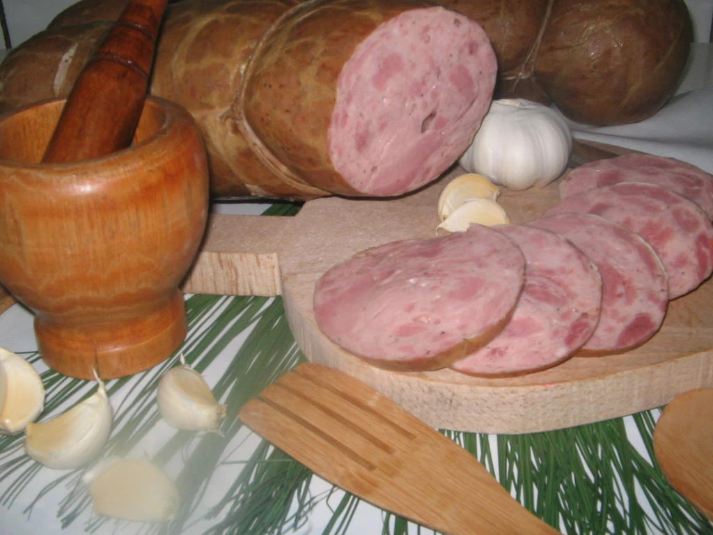 Bologna Paste | Romanian Recipes Wiki | Fandom