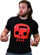 JT Skull.jpg (82 KB) Skull wearing the Skull icon shirt