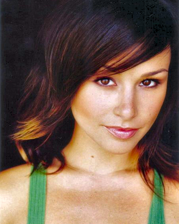 Danielle Harris Roseanne The Conners Wiki Fandom