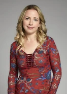 RoseanneSeason10Becky.jpg (232 KB)