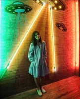 RoswellS2BTSCast14.jpg (138 KB) Shiri Appleby