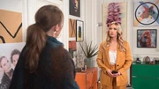Amelie fragt Carla, ob sie weiß wohin Tristan verschwunden ist?
