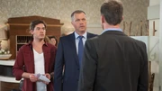 Torben steht völlig verblüfft seinem Doppelgänger gegenüber