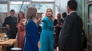 Amelie ist düpiert, als Charlotte aus der Rolle fällt.