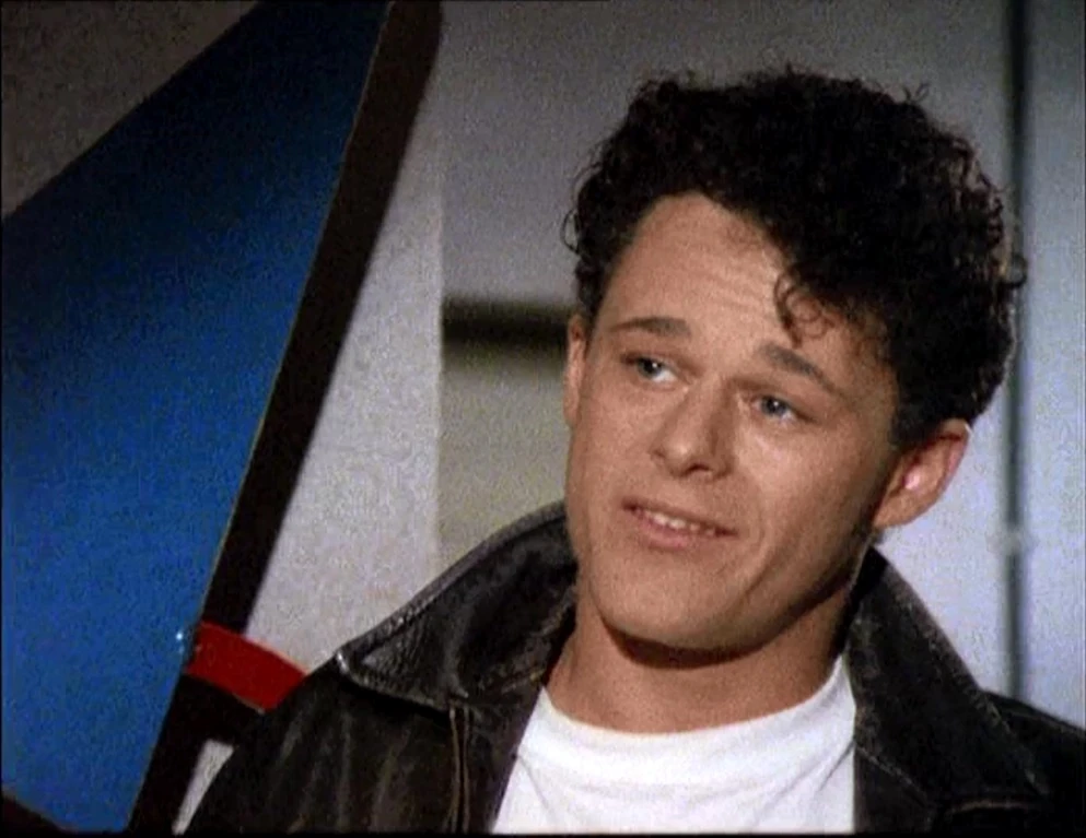 Hugh Townsend Round The Twist Wiki Fandom