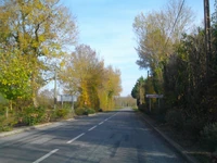 La D129 à la sortie de Chez Audebert