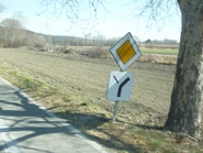 En place dans le Vaucluse, avec panonceau schéma M7. © Biscott