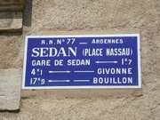 Plaque de cocher sur la place Nassau à Sedan