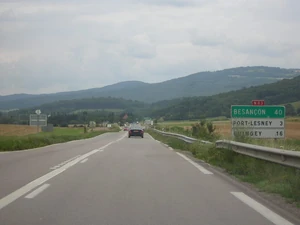 Au niveau de Port-Lesney, en direction de Besançon.