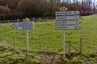 Signalisation sur la D3 (60) au Fond de Tovoye