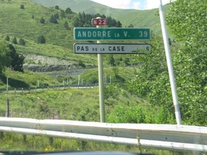 Panneau indicateur de distance vers Pas de la Casa